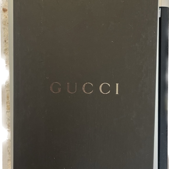 Gucci - Picture 5 of 5